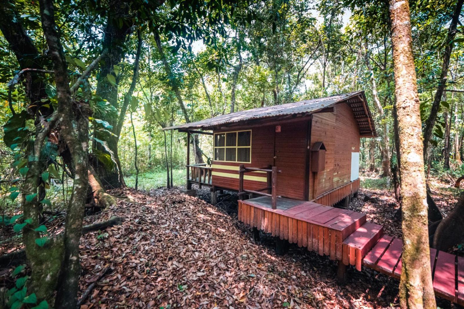Hotel Casa Perico Rio Dulce Town Exteriör bild